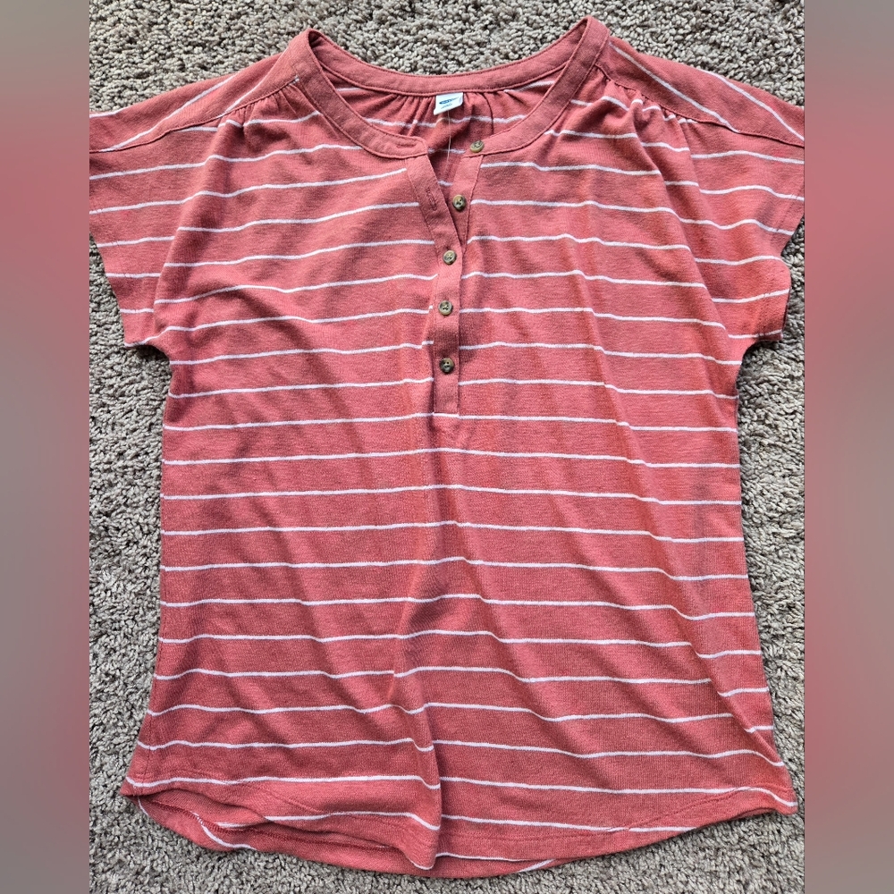 Old Navy Rust and White Striped Short Sleeve Tee